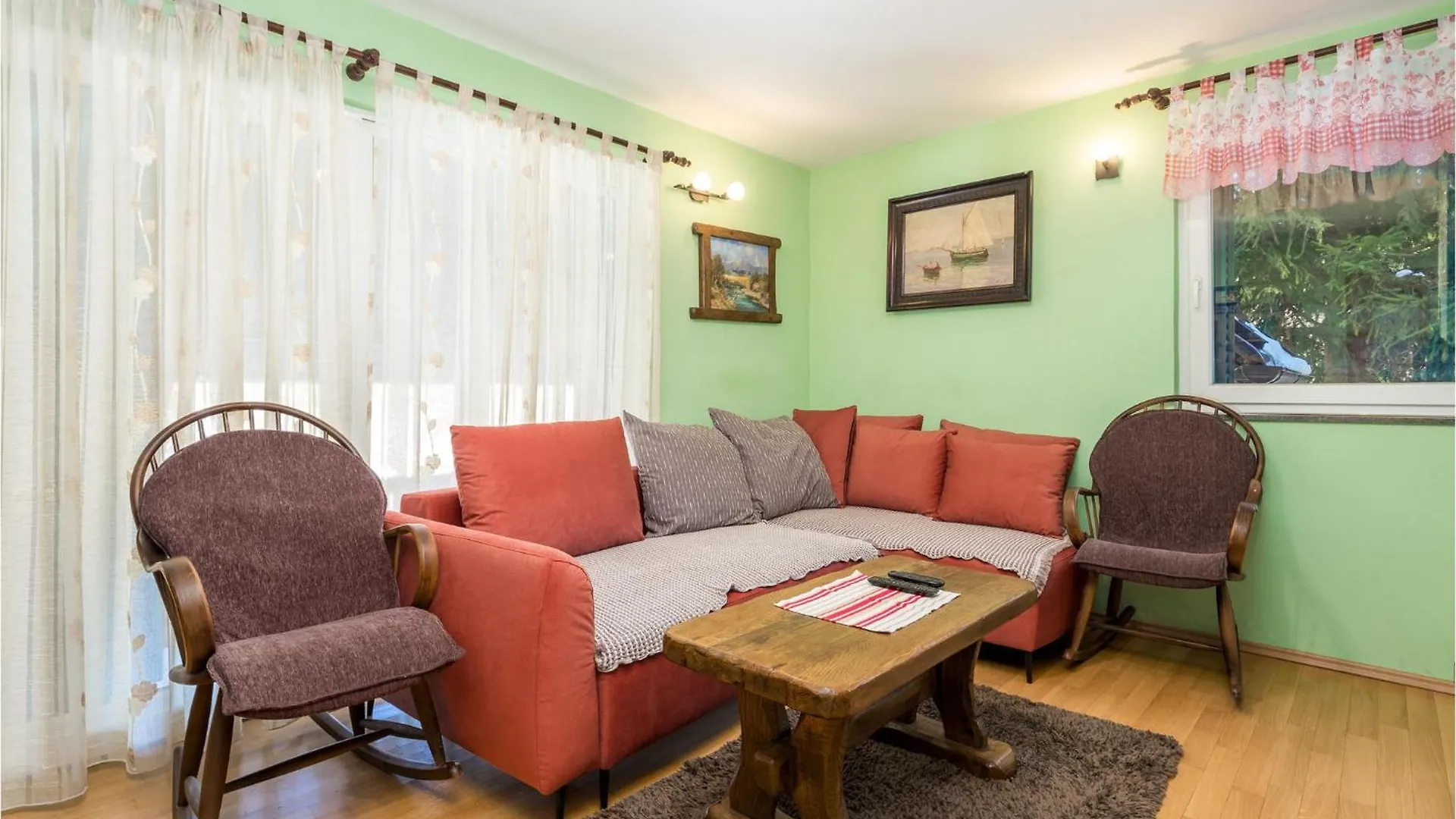 Holiday home Cozy Home In Lokve With Jacuzzi