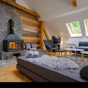 Apartment Ernestova Hisa, Lokve